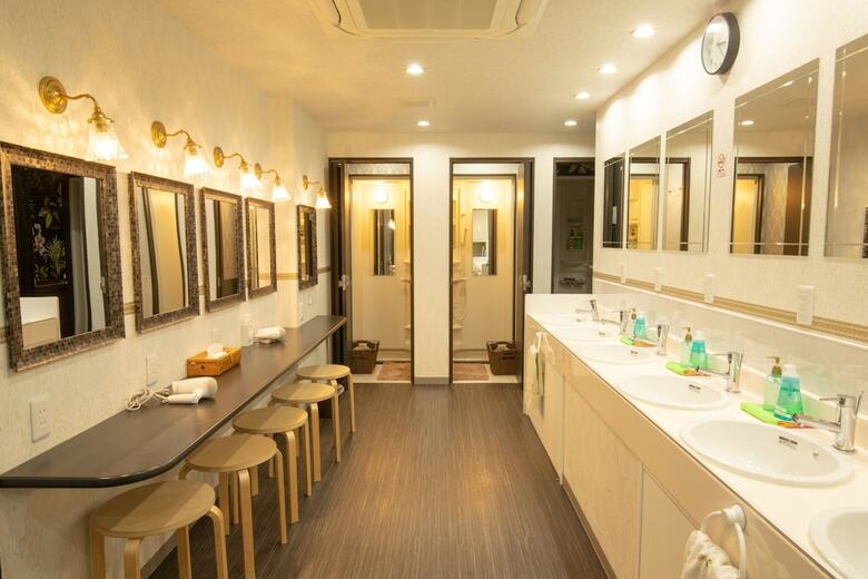 Hostal Hostel Wasabi Osaka Bed With Library