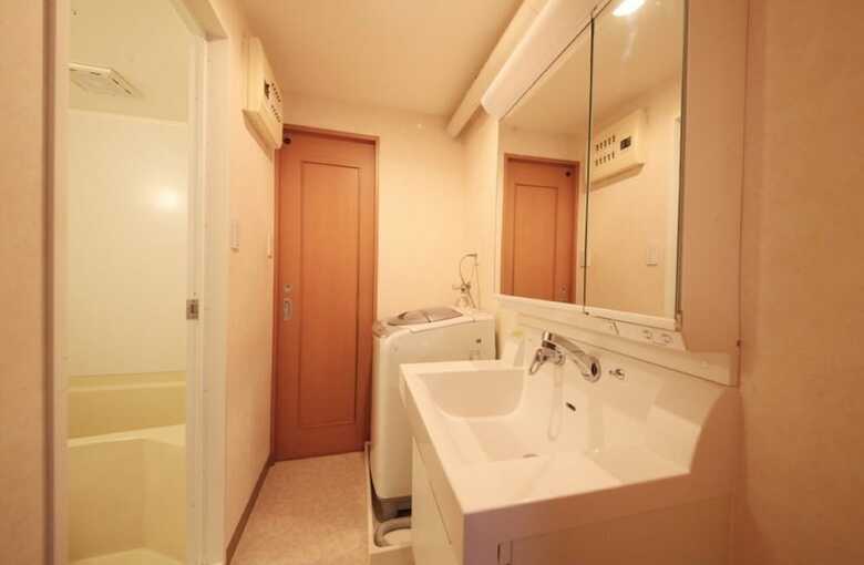 Shinjuku Urban Hotel
