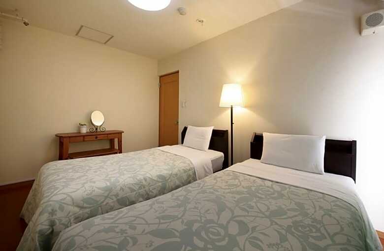Shinjuku Urban Hotel