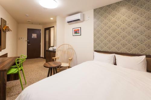 Hotel Kariyushi Lch. Premium