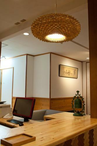 Hostal Reica Guest House?caf�