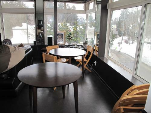 Bed & Breakfast Asuka Lodge