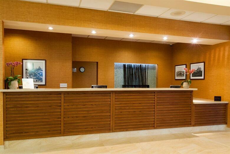 Best Western Plus Gateway Hotel Santa Monica
