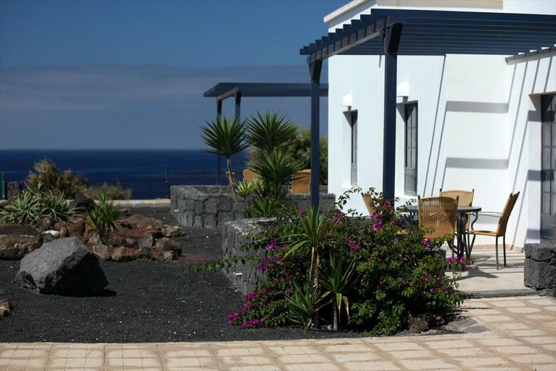 Hotel VIK Club Coral Beach