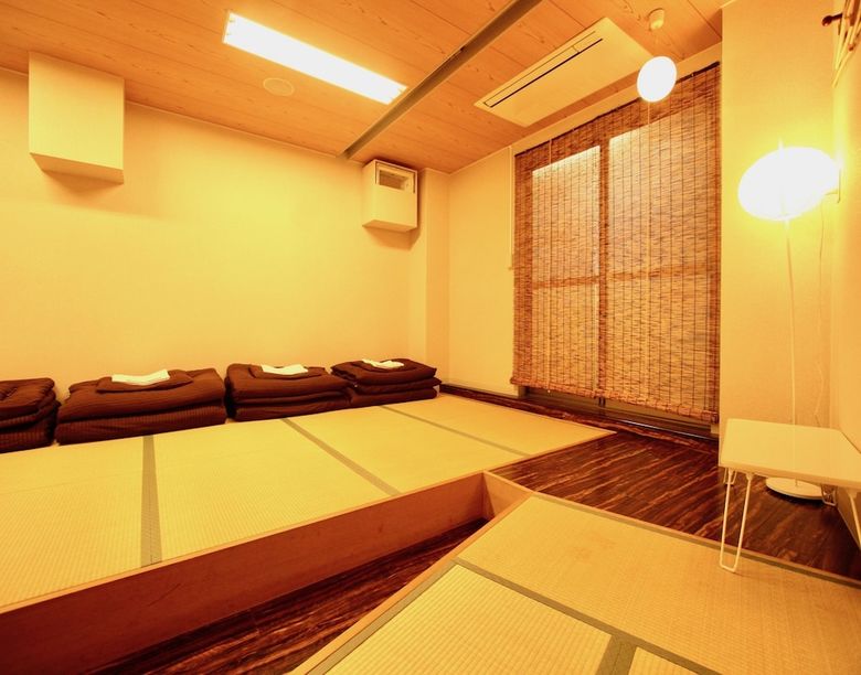 Hostal Osaka Guesthouse Nest