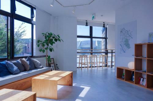 Albergue Blue Hour Kanazawa