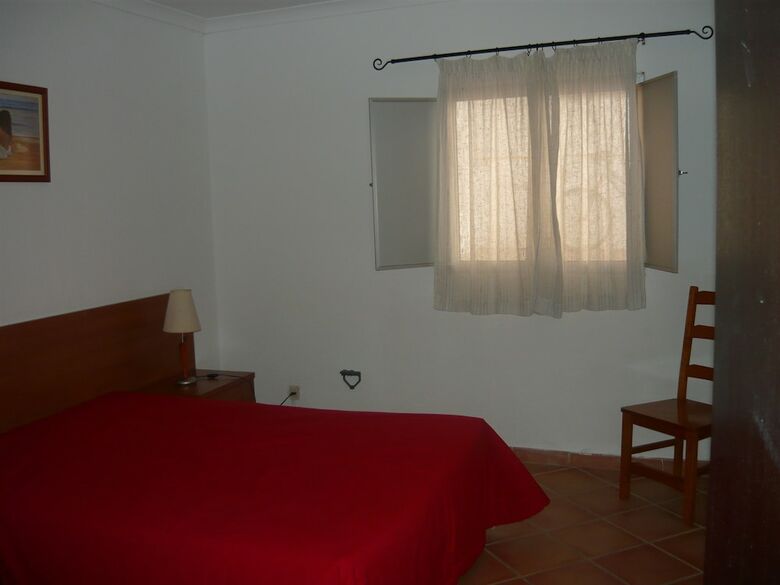Apartamentos Monte Dos Av�s - Turmuge
