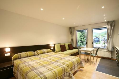 Apartamentos Tur�sticos La Faiada