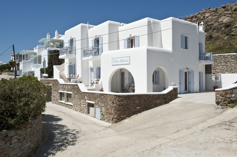 Hotel Nireas Villa