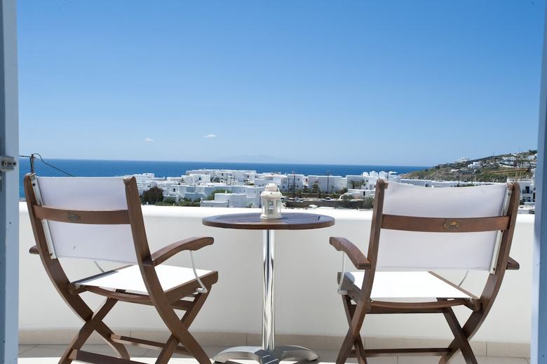 Hotel Nireas Villa