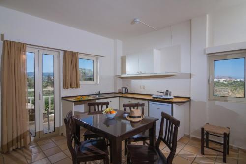 Hotel Ourania Apartments
