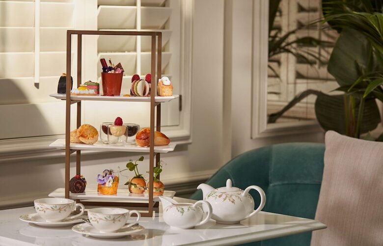 100 Queens Gate Hotel, Curio Collection By Hilton