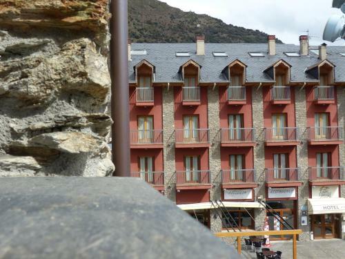 Hotel Hostal Vall D'�neu
