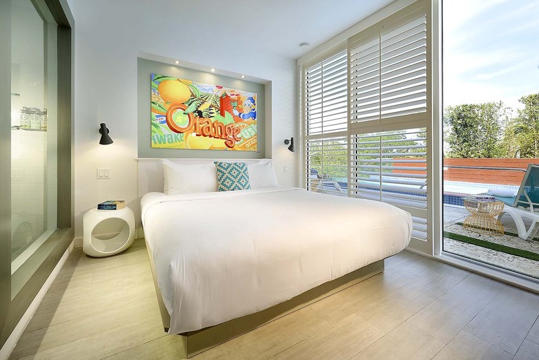 Vintro Hotel