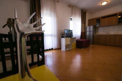 Sky Center Apartment