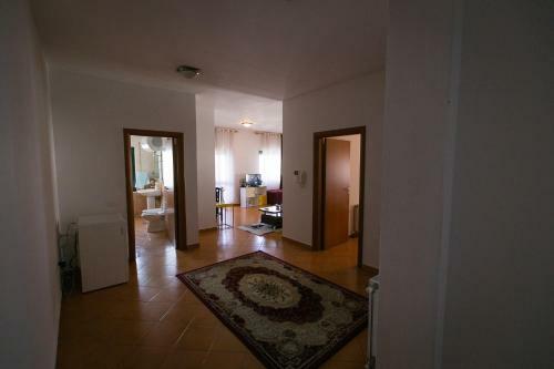 Sky Center Apartment