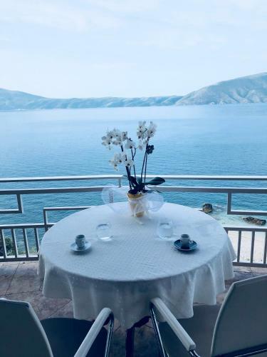Envi Hotel