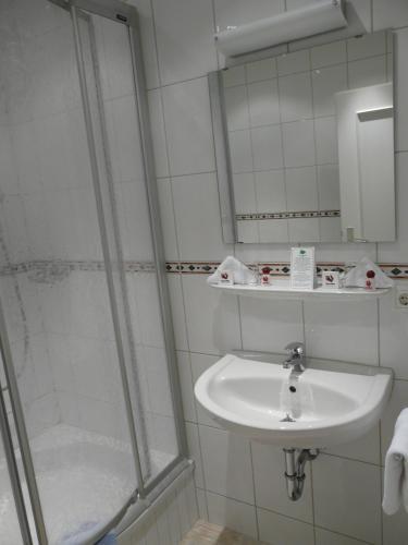 Hotel Roter Hahn Garni