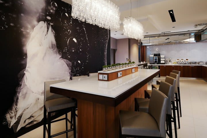 Hotel Courtyard By Marriott Cologne