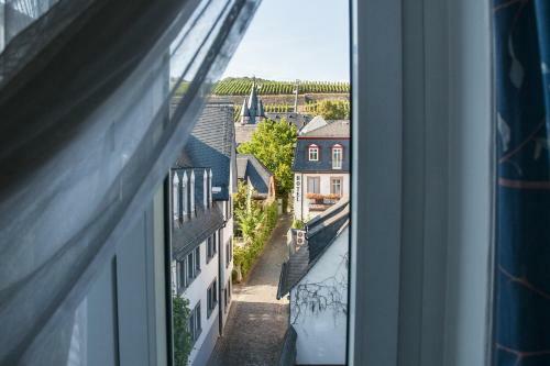 Hajo�s Germania Lodge & Irish Pub