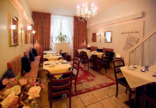 Hostal Hotelgarni Frankfurt