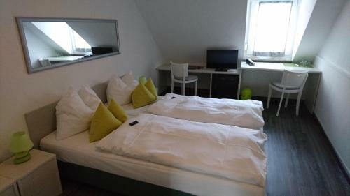 Hostal Hotel Deutschherrenhof