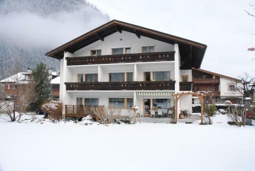 Bed & Breakfast G�stehaus Ahornblick