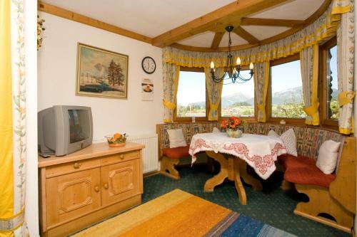Apartamento Haus Alpengl�hn