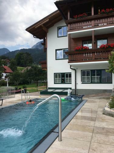 Hostal G�stehaus Hartweger