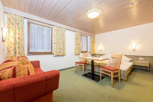 Hostal Tuxerst�bl