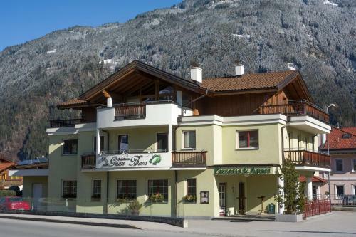 Apartments Zum Grian Bam