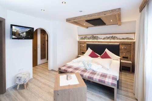 Hostal Pension Rofan
