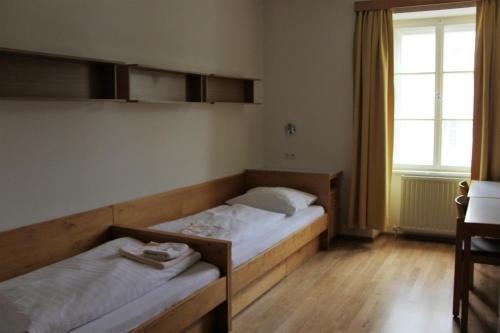 Hostal Institut St.sebastian