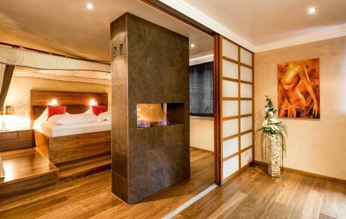 Traumhotel ...liebes Rot-fl�h