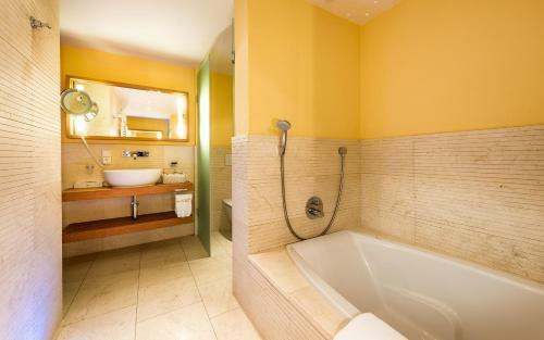 Traumhotel ...liebes Rot-fl�h
