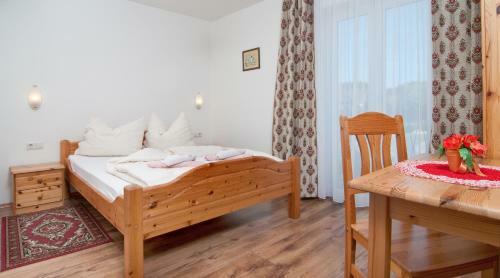 Hostal G�stehaus Lutschounig