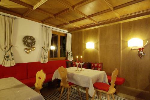 Aparthotel Hubertusklause