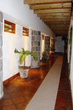 Hotel Posada De Don Rodrigo Panajachel
