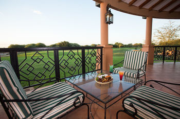 Phakalane Golf Estate Hotel
