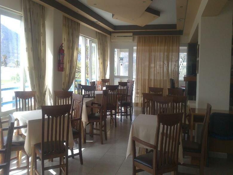 Athinoula Hotel