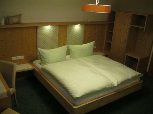 Hostal G�stehaus Sahler
