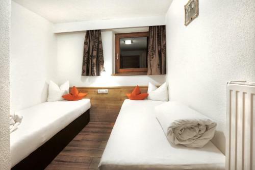 A Casa Rubin Chalet & Studio Resort