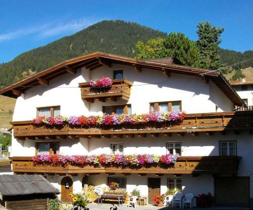 Hostal Pension Aloisl`s Harmonie