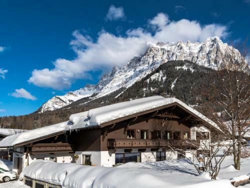 Apartmenthaus L�rchenhof