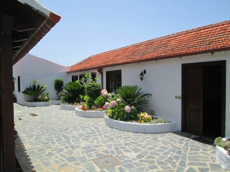 Finca La Hacienda Rural Hotel