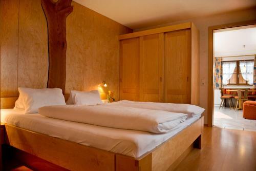 Hostal Alpengasthaus Muntafuner St�bli