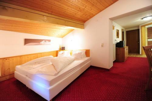 Hotel Toni