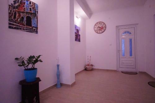 Hostal Apartments Aldi