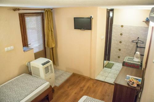Hostal Elite Guest House
