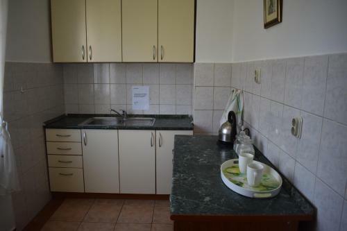 Hostal Guest House Regina Mundi